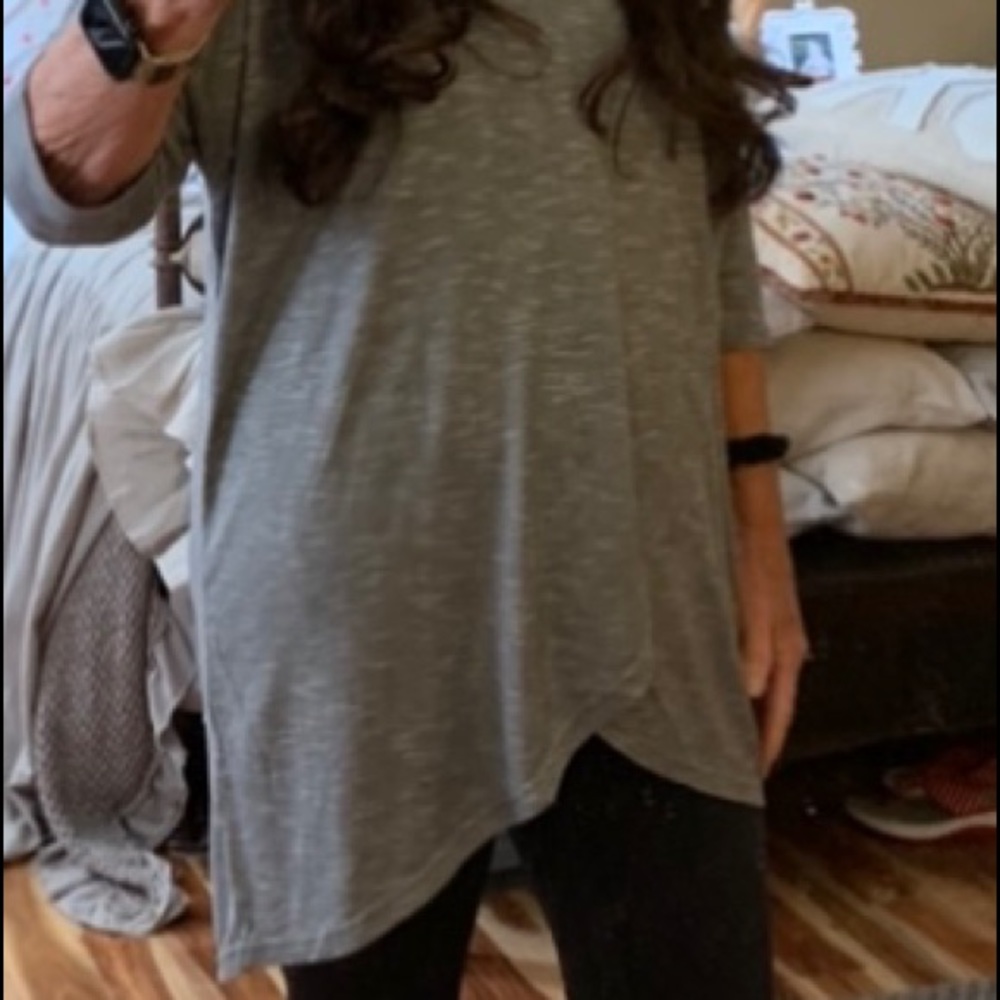 Tunic top - Picture 2 of 4